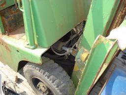 Unknown fork lift gasoline picture