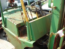 Unknown fork lift gasoline picture