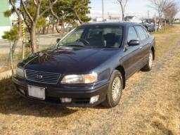 Nissan CEFIRO 2.5
