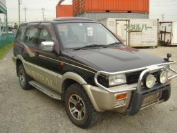 Nissan Mistral 