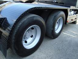 Mitsubishi FUSO head picture