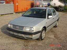 VolksWagen VENTO  picture