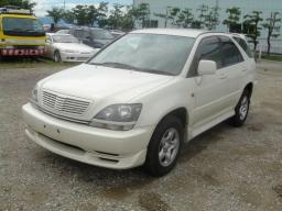 Toyota Harrier 4WD AERO-TOURER