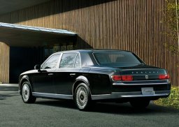Toyota Century  picture