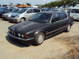 BMW 735 ***