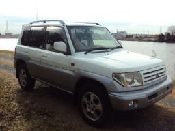 Mitsubishi Pajero IO 4WD