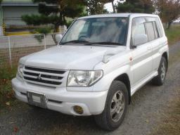 Mitsubishi Pajero IO Pearl PKG