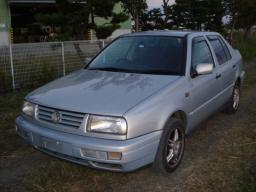 VolksWagen VENTO GLi