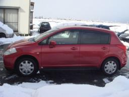 Nissan TIIDA 1500 picture
