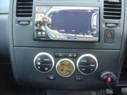 Nissan TIIDA 1500 picture