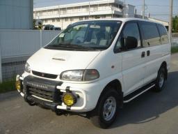 Mitsubishi DELICA SPACE GEAR 