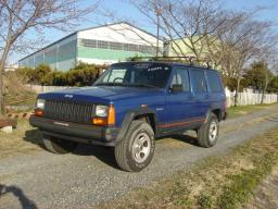 Chrysler Cherokee 