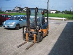 Used Toyota 1.5 ton forklift