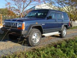 Chrysler Cherokee 4WD SPORT