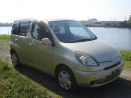 Toyota Funcargo X