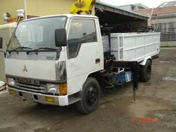 Mitsubishi Canter WITH CRANE