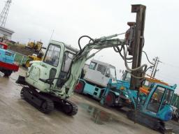 Hitachi EX22-2 EXCAVATOR picture