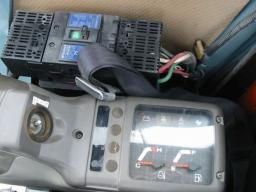 Hitachi EX22-2 EXCAVATOR picture