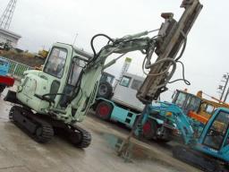 Hitachi EX22-2 EXCAVATOR picture