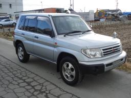 Mitsubishi Pajero IO 