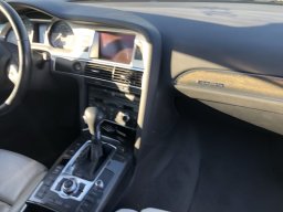 Audi S6 AVANT picture