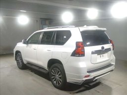 Toyota Land cruiser prado TX Lﾊﾟｯｹｰｼﾞ 4WD picture