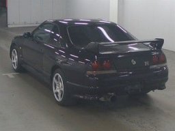 Nissan SKYLINE GT-R V-SPEC R33 picture