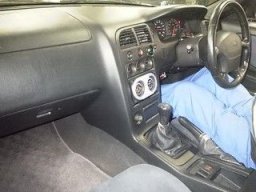 Nissan SKYLINE GT-R V-SPEC R33 picture