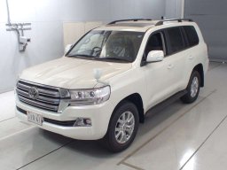 Toyota Land Cruiser AX 4WD picture