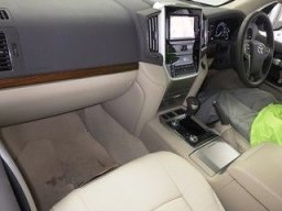 Toyota Land Cruiser AX  picture