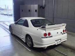 Nissan SKYLINE GT-R V-SPEC picture