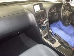 Nissan SKYLINE GT-R V-SPEC picture