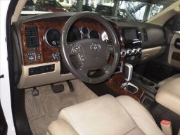 Toyota SEQUOIA LTD picture