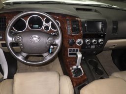 Toyota SEQUOIA LTD picture
