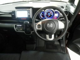 Honda N box Custom G L Package picture