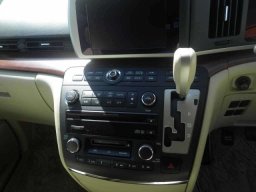 Nissan Elgrand V 4WD picture