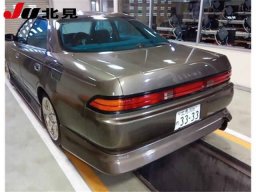 Toyota Mark II Tourer -V picture