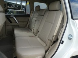 Toyota LAND CRUISER PRADO TX picture