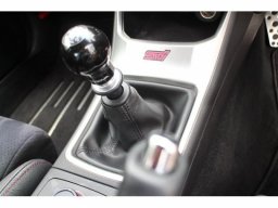 Subaru Impreza WRX STI 6MT ORIGINAL RECARO 2 picture