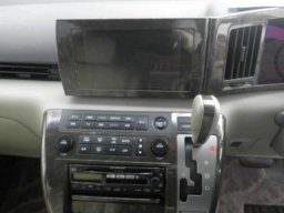 Nissan Elgrand Rider picture