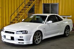 Nissan SKYLINE GT-R picture