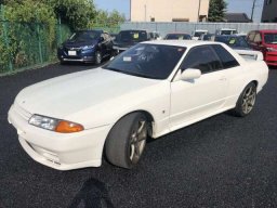 Nissan SKYLINE GT-R V SPECIFICATIONS 2 picture