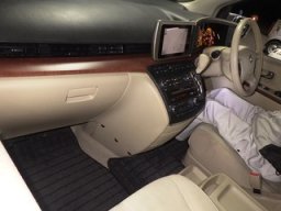 Nissan Elgrand V 5D picture