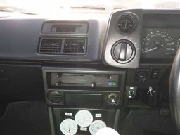 Toyota COROLLA LEVIN GT APEX picture