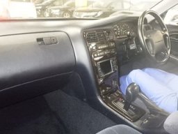 Toyota Mark II TOURER V 4 HT picture