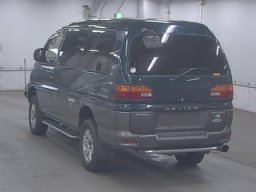 Mitsubishi Delica LONG S EXCEED  picture