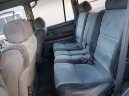 Toyota Land Cruiser VX-LTD  picture