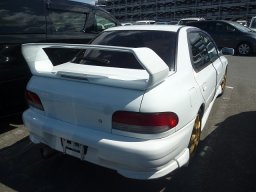Subaru Impreza WRX STI VERSION 5 picture