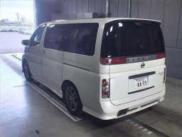 Nissan Elgrand Rider -S picture