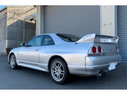 Nissan SKYLINE R33 V SPEC ONE OWNER picture